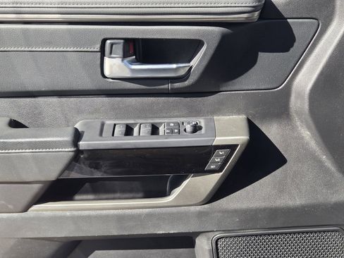 Used 2023 Toyota Sequoia Limited image 26