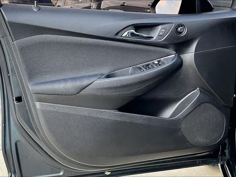 Used 2017 Chevrolet Cruze LT image 19