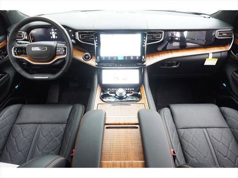 New 2022 Jeep Grand Wagoneer Series III w/ Rear Seat Video Group 1 image 23