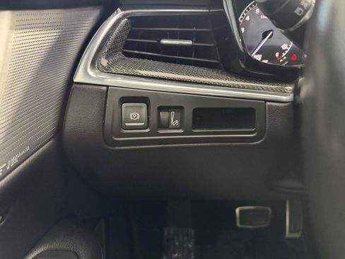 Used 2020 Cadillac XT5 Sportv AWD/4WD image 18