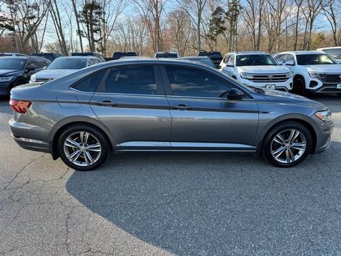 Used 2020 Volkswagen Jetta R-Line image 4