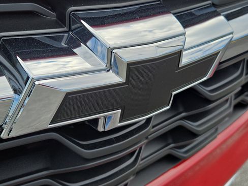 New 2026 Chevrolet Trax LT w/ LT Convenience Package image 17