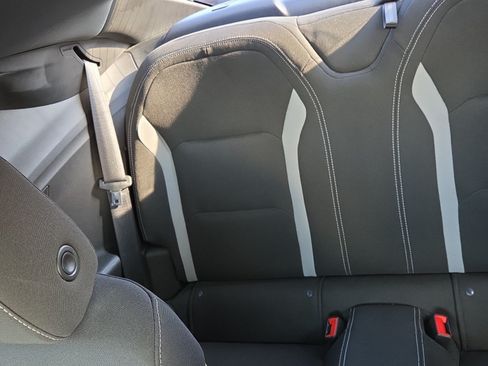 Used 2020 Chevrolet Camaro LT RWD image 13