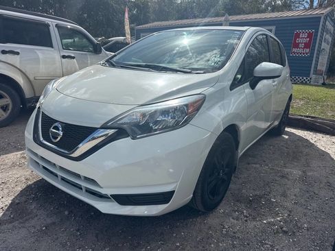 Used 2018 Nissan Versa Note SV image 1
