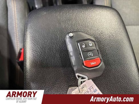 Used 2024 Jeep Wrangler Willys image 20