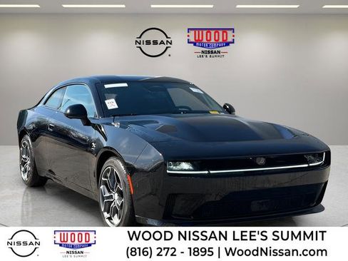 Used 2025 Dodge Charger R/T w/ Plus Group image 1