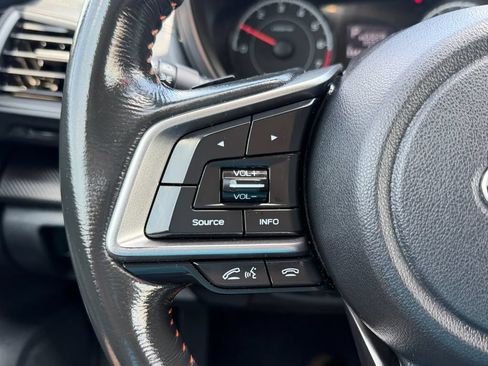 Used 2018 Subaru Crosstrek 2.0i Premium AWD/4WD image 21