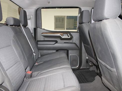 Used 2022 GMC Sierra 1500 SLE AWD/4WD image 30