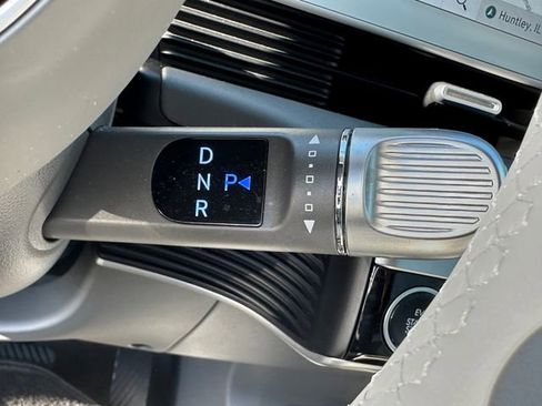 Used 2024 Hyundai Ioniq 5 Limited image 35