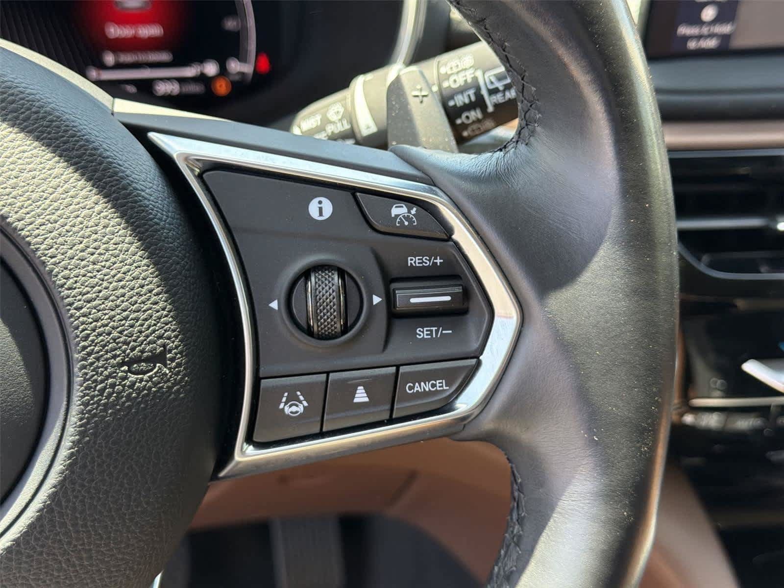 Certified 2025 Acura MDX w/ Technology Package AWD/4WD image 35