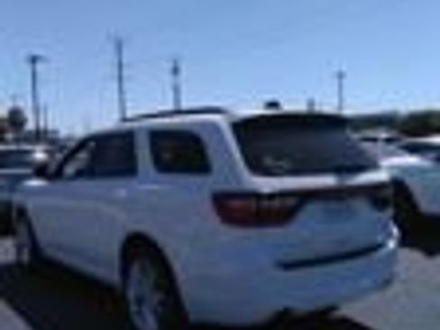 Used 2024 Dodge Durango GT RWD image 3