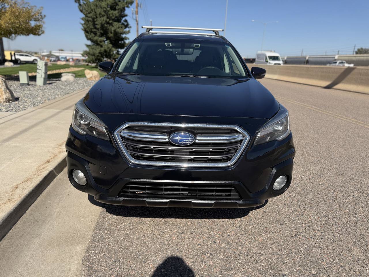 Used 2018 Subaru Outback 3.6R Touring w/ Popular Package #3 AWD/4WD image 11