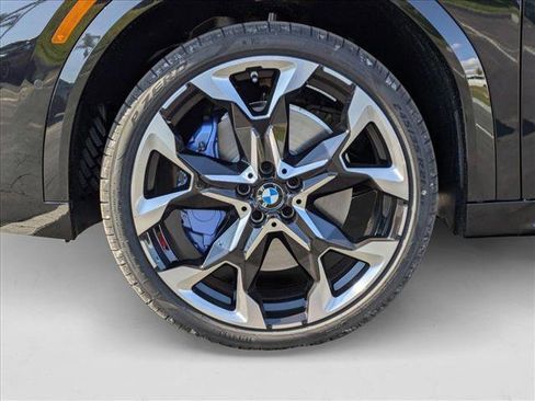 New 2025 BMW X2 xDrive28i w/ Technology Package image 10
