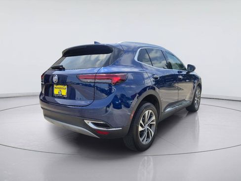 Used 2022 Buick Envision Essence w/ Safety Package FWD image 5