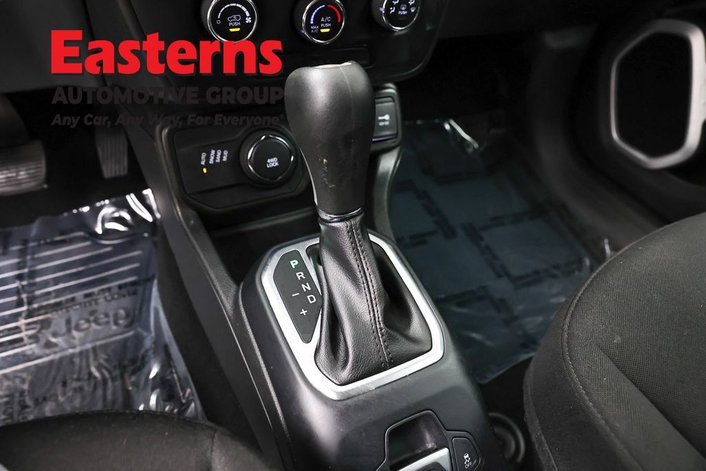 Used 2020 Jeep Renegade Sport AWD/4WD image 14
