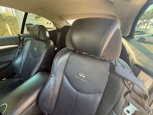Used 2013 INFINITI G37 Sport w/ Premium Pkg image 32