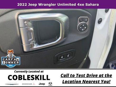 Used 2022 Jeep Wrangler Unlimited Sahara AWD/4WD image 17