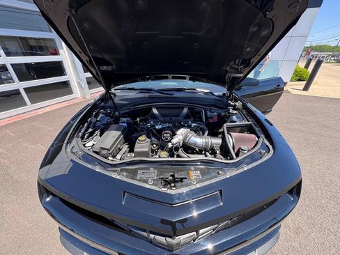 Used 2013 Chevrolet Camaro SS w/ SS Performance Package RWD image 22