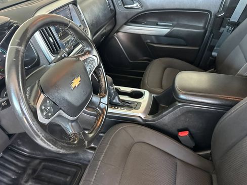 Used 2022 Chevrolet Colorado LT w/ Fleet Safety Package RWD image 7