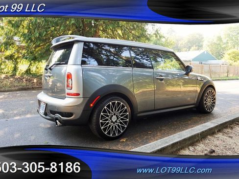 Used 2009 MINI Cooper Clubman S w/ Sport Pkg image 9