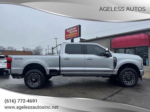 Used 2024 Ford F350 Platinum image 1