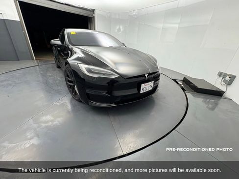 Used 2022 Tesla Model S image 8