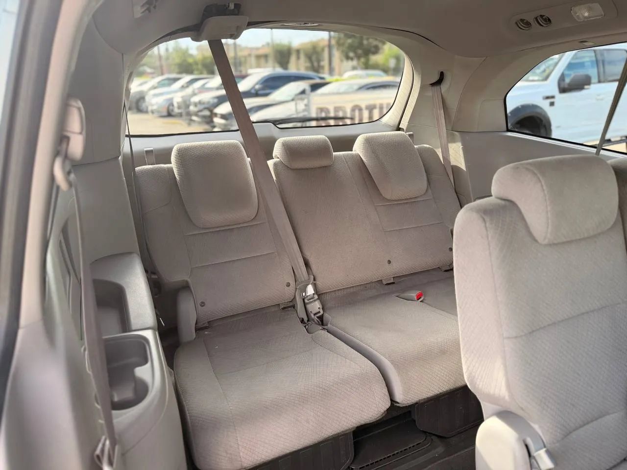 Used 2015 Honda Odyssey EX image 40