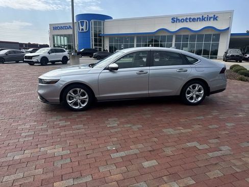 Used 2024 Honda Accord LX image 3