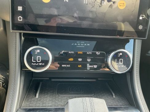 Used 2022 Jaguar F-PACE S image 16