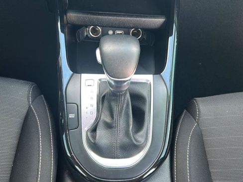 Used 2019 Kia Forte S FWD image 17
