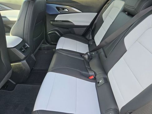 New 2026 Chevrolet Equinox EV LT FWD image 7