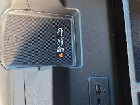 New 2025 GMC Sierra 3500 Denali Ultimate image 39