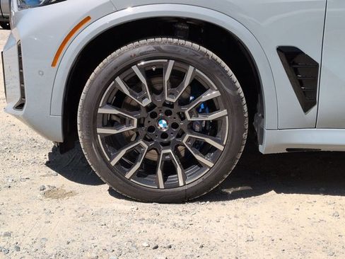 New 2026 BMW X5 M60i image 10