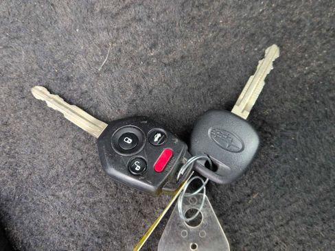 Used 2013 Subaru Impreza 2.0i Premium w/ All-Weather Pkg image 26