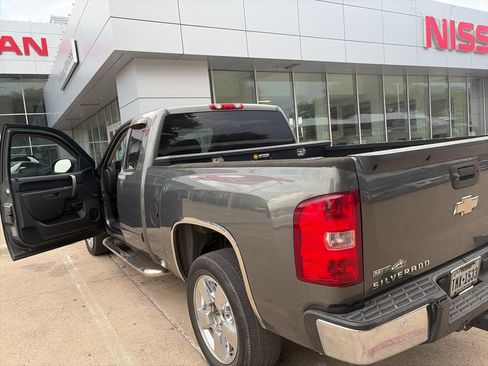 Used 2011 Chevrolet Silverado 1500 LT w/ All-Star Edition RWD image 9
