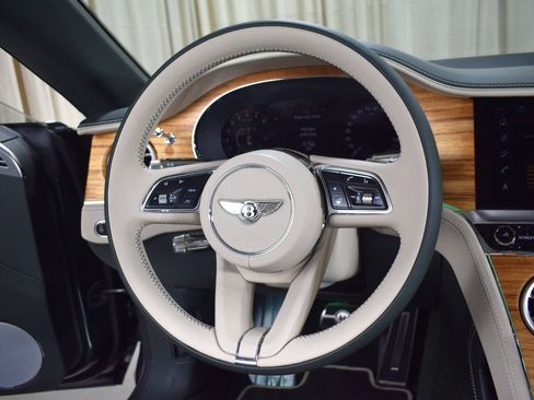 New 2026 Bentley Continental GTC AWD/4WD image 4