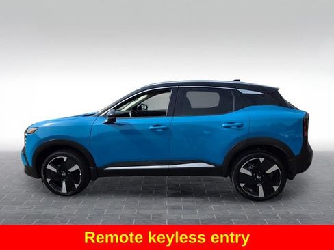 Used 2025 Nissan Kicks SR AWD/4WD image 5