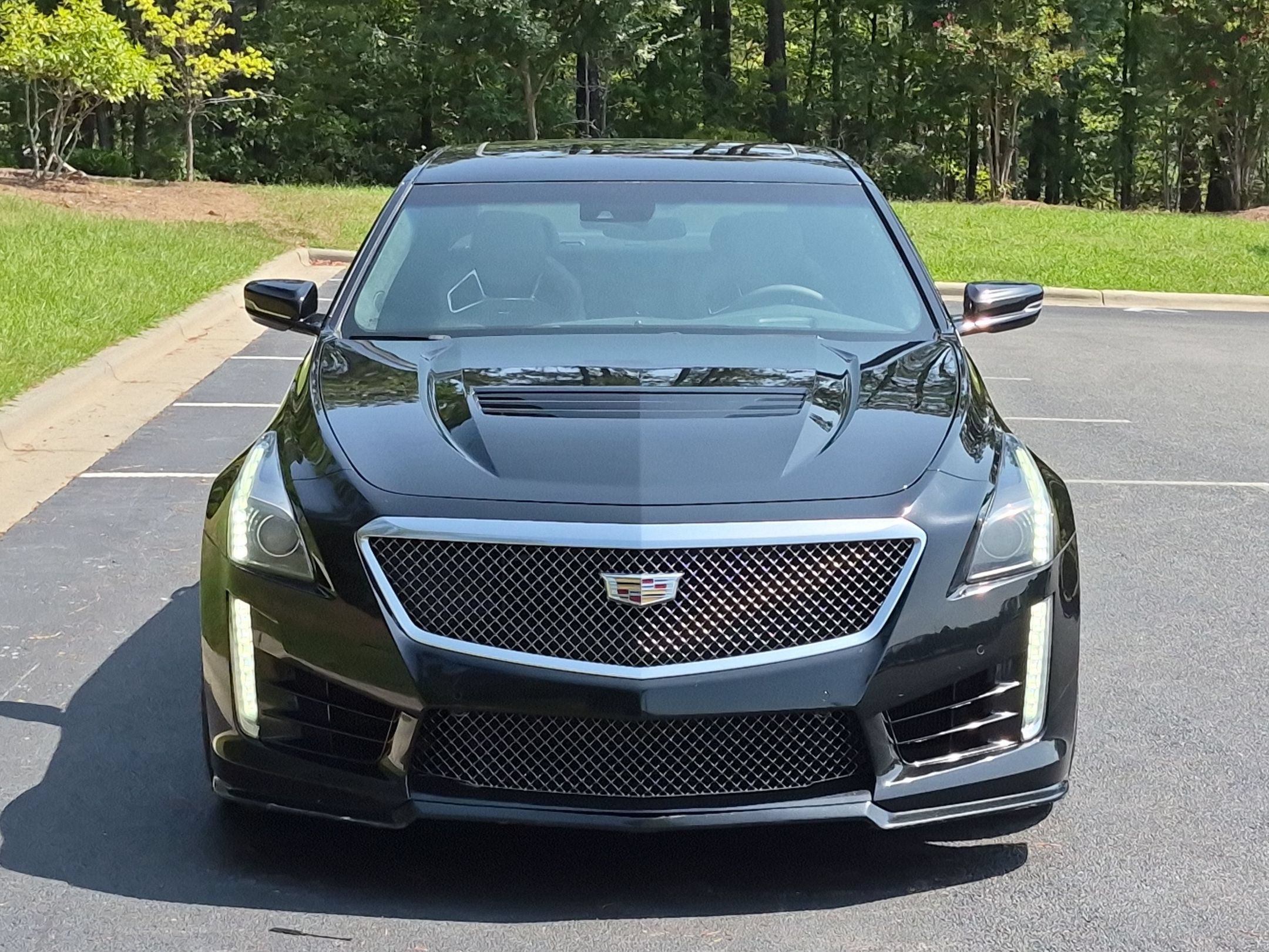 Used 2016 Cadillac CTS V w/ Luxury Package RWD image 24