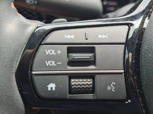 Used 2024 Honda CR-V Sport Touring image 11