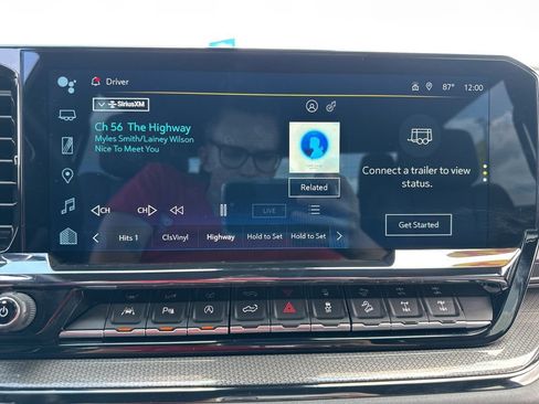 Used 2024 Chevrolet Silverado 1500 ZR2 w/ Technology Package image 40