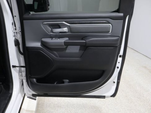 Used 2021 RAM 1500 Big Horn image 22