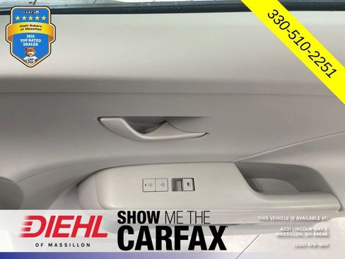 Used 2024 Hyundai Kona SE AWD/4WD image 17