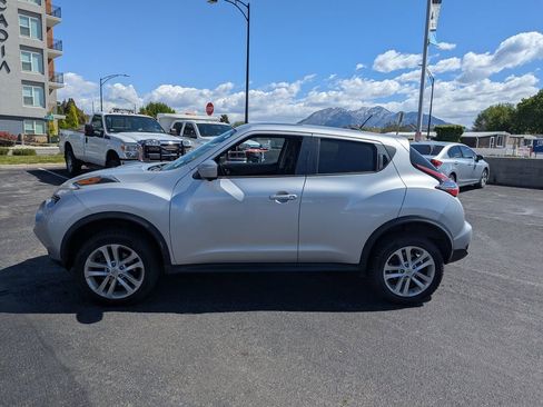 Used 2015 Nissan Juke SV w/ Technology Package AWD/4WD image 8