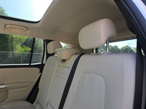 Used 2022 Mercedes-Benz GLB 250 image 21