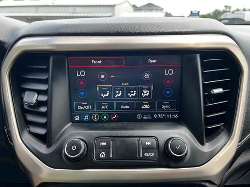 Used 2020 GMC Acadia Denali image 33