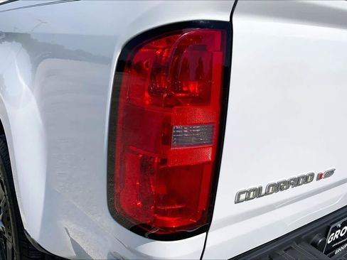 Used 2019 Chevrolet Colorado LT RWD image 28