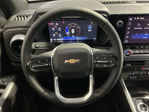New 2026 Chevrolet Colorado LT w/ LT Convenience Package AWD/4WD image 17