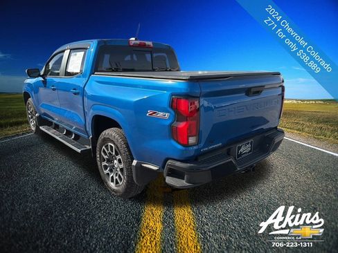 Certified 2024 Chevrolet Colorado Z71 w/ Z71 Convenience Package 2 image 8