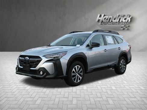 Certified 2025 Subaru Outback image 5