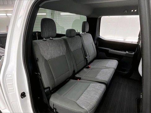 Used 2022 Ford F150 XLT w/ Trailer Tow Package image 18